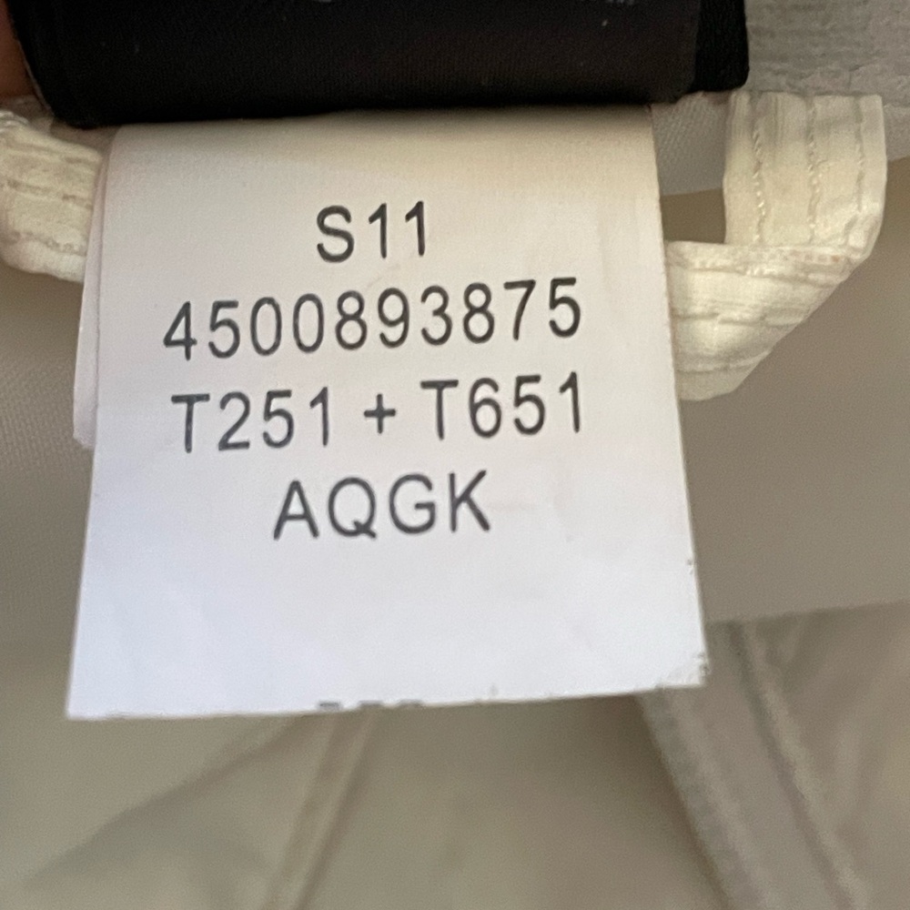 The North Face Hyvent Kids white rain jacket windbreaker full zip size L 14/16 - Picture 11 of 12